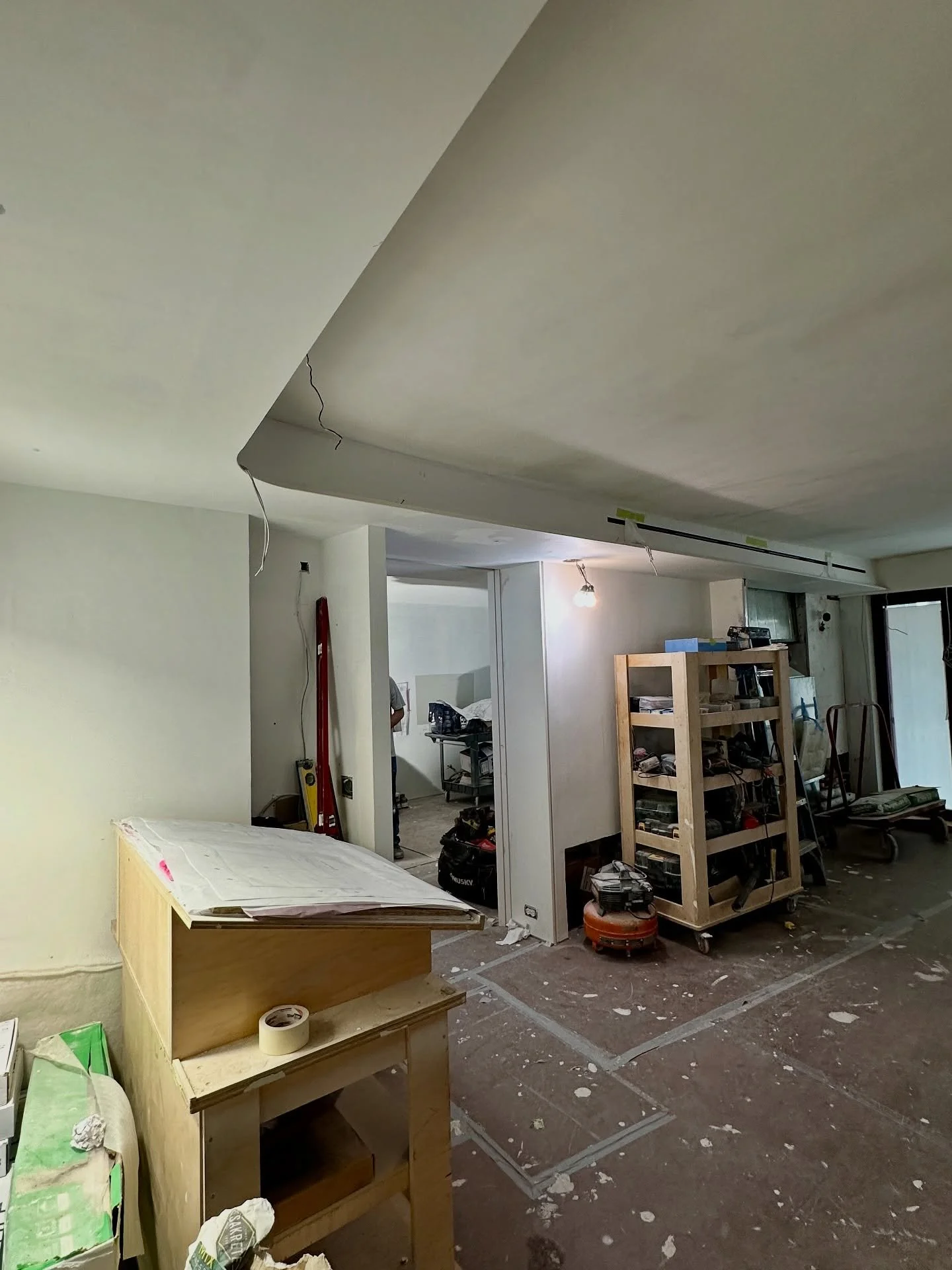 Construction progress from our Central Park South gut renovation. It&rsquo;s coming together!
.
.
.
.
.
#architecture #design #interiordesign #renovation #construction