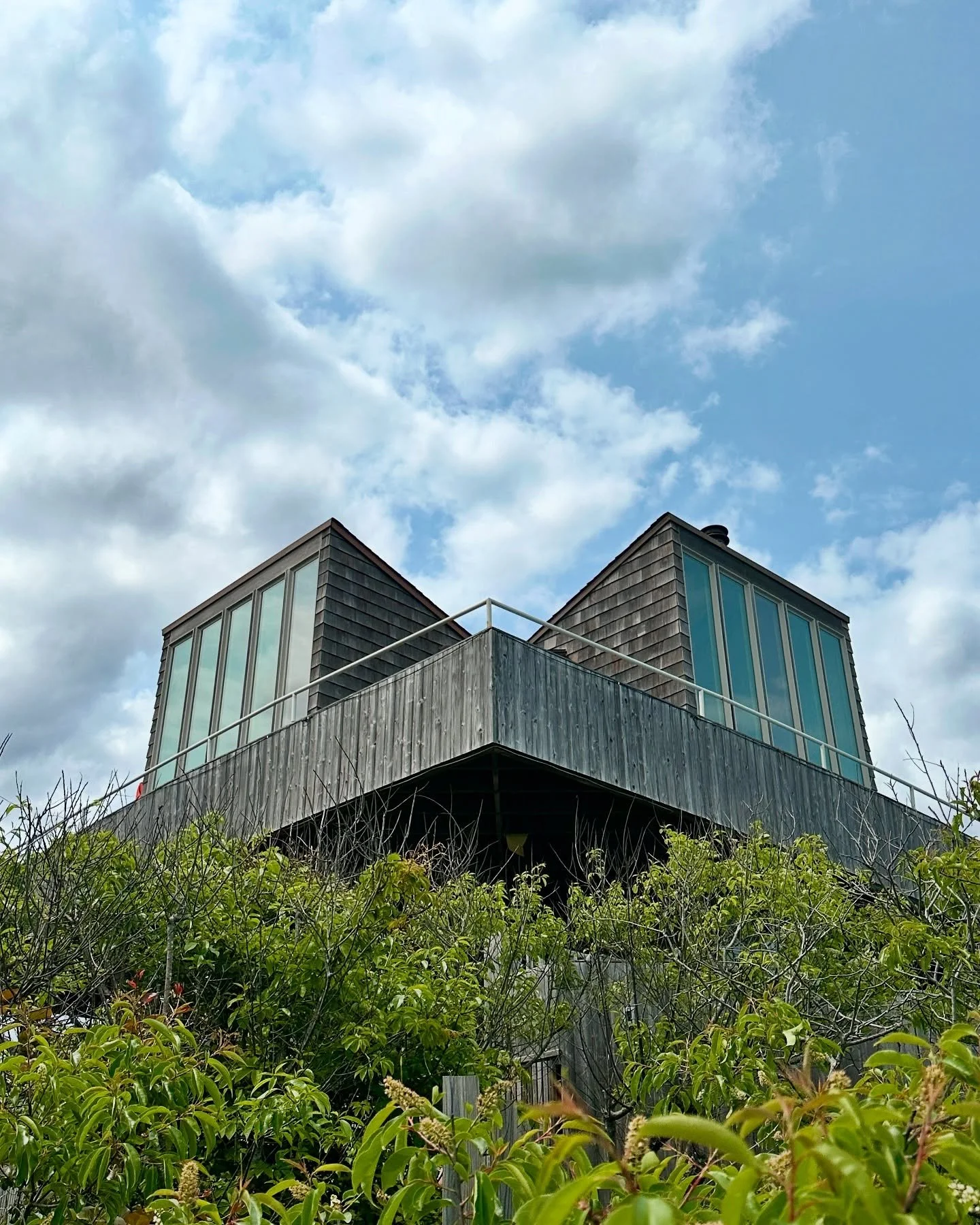 Beautiful architecture on scrub habitat barrier island. Modern, elegant, simple, weathered.
.
.
.
.
.
#architecture #modernism #beach #island