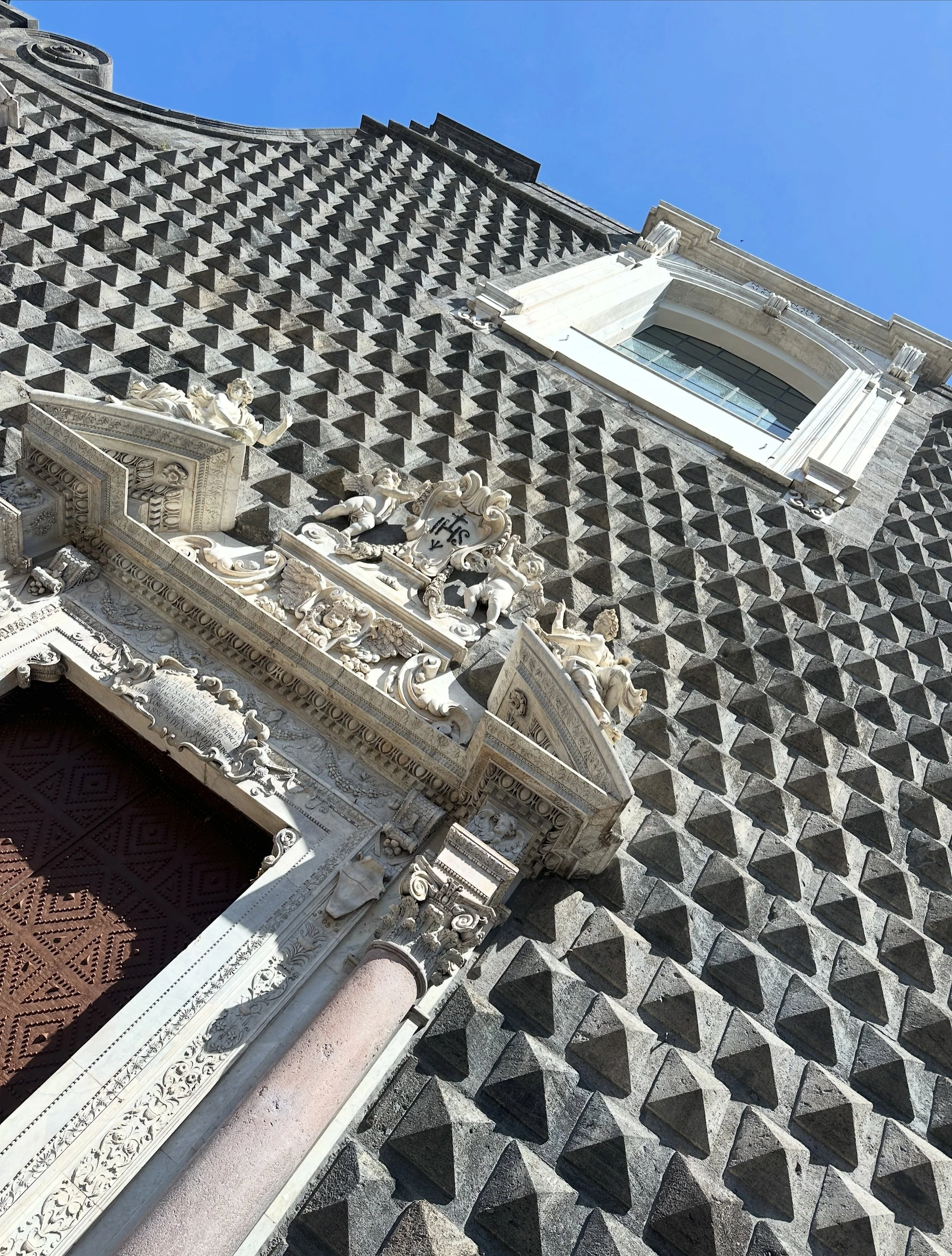 Some inspiring moments from Naples
.
.
.
.
.
#architecture #design #urban #italy