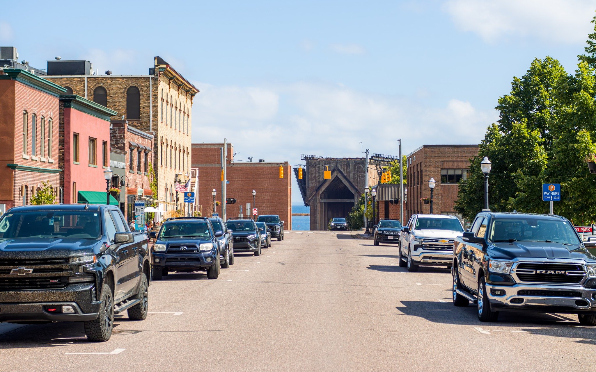 SPRING STREET CLOSURE THIS FRIDAY APRIL 10 &ndash; FRONT STREET TO THIRD STREET

Beginning at 12:00 p.m., Friday, April 10 and continuing through 5:00 p.m. on Sunday,  April 12, Spring Street will be closed to motor vehicles between Front Street and 