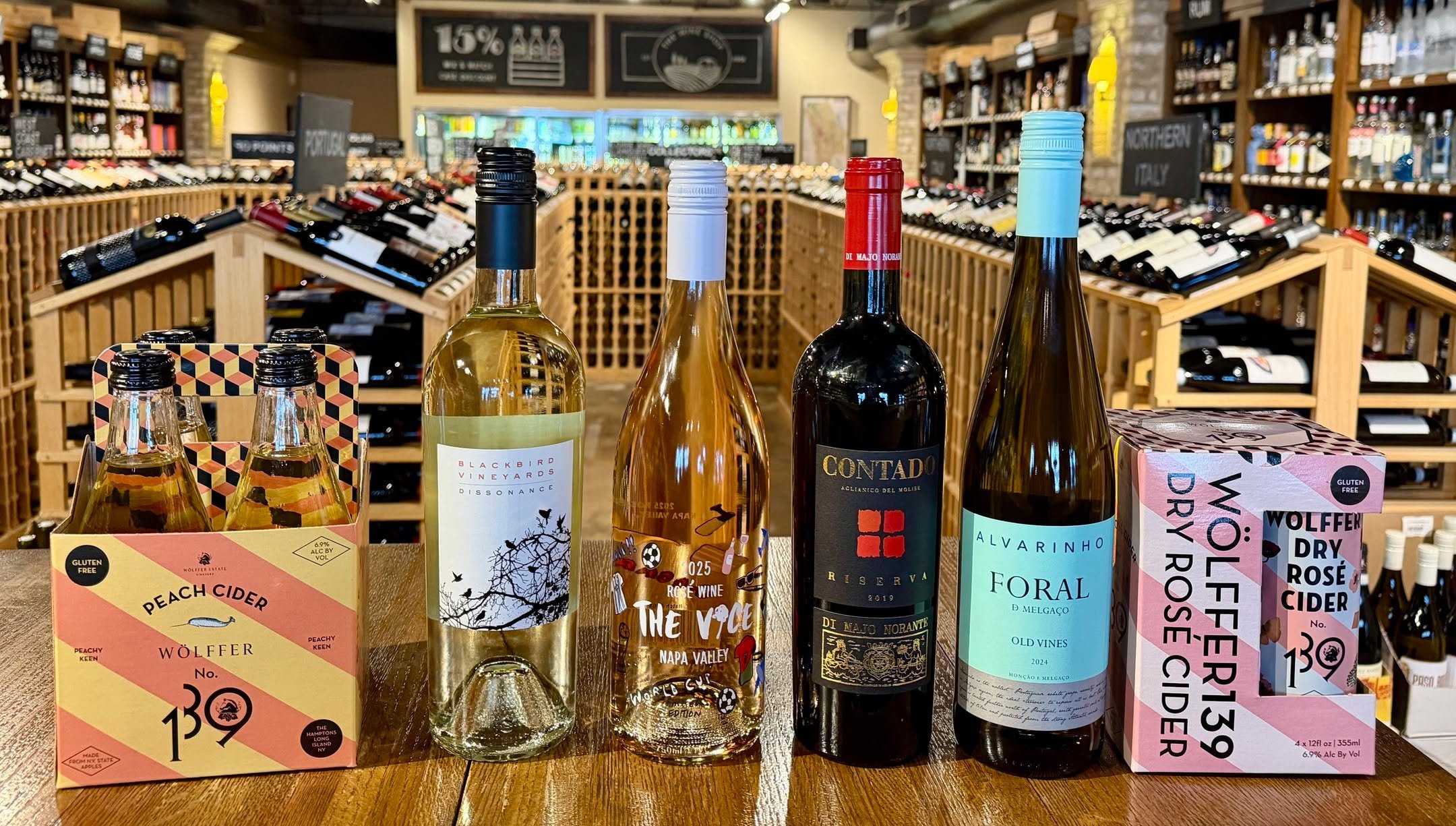 Winebow will be with us for our Friday Tasting 3/27 - and they'll be sampling out this fun mix of items 🔥- Join us!

#wine #winelover #cider #cannedwine #ros&eacute; #weekendvibes #shoplocal #shoplocalmn #shopsmall