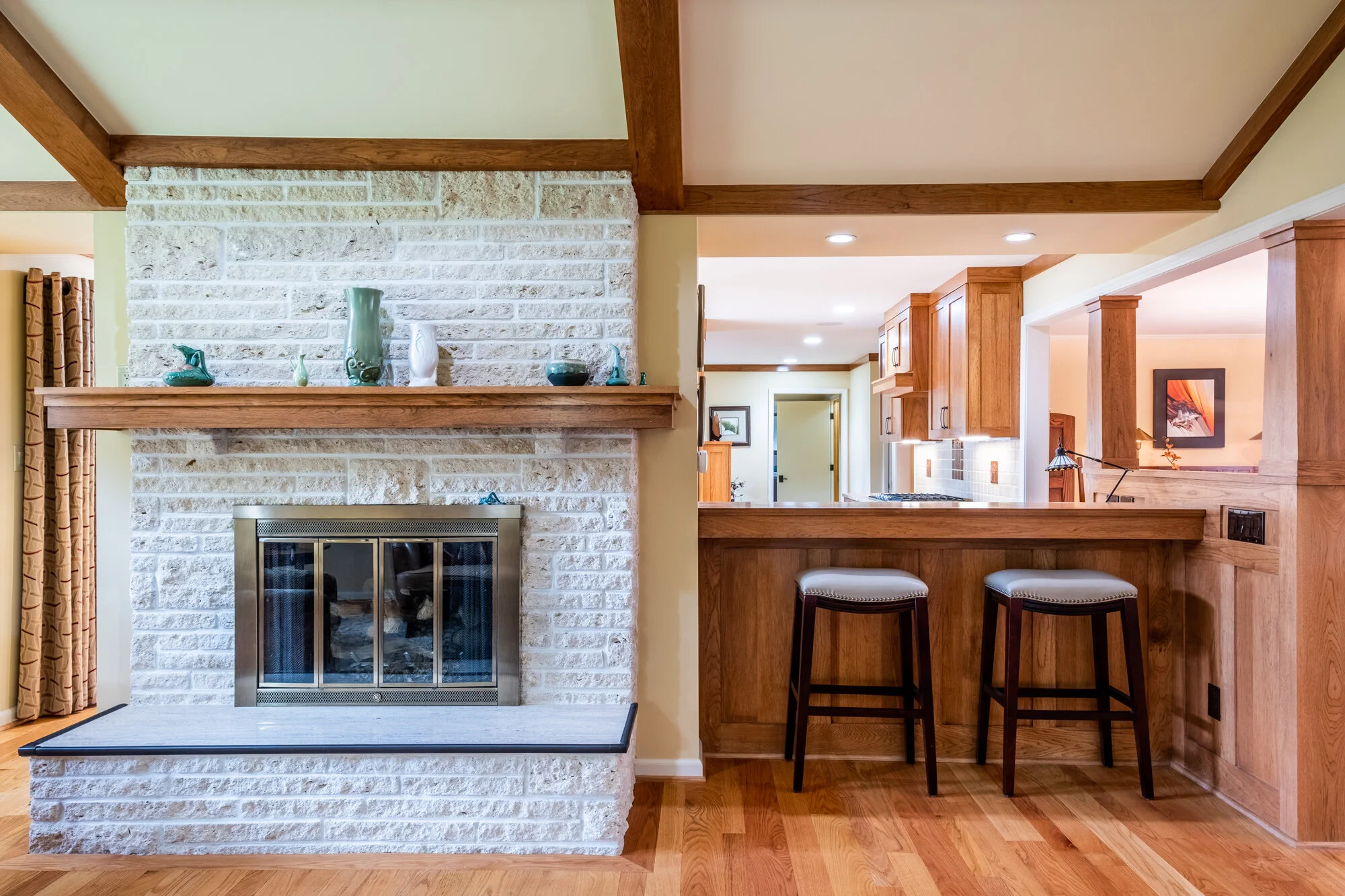 866 Litchfield Court-7.jpg