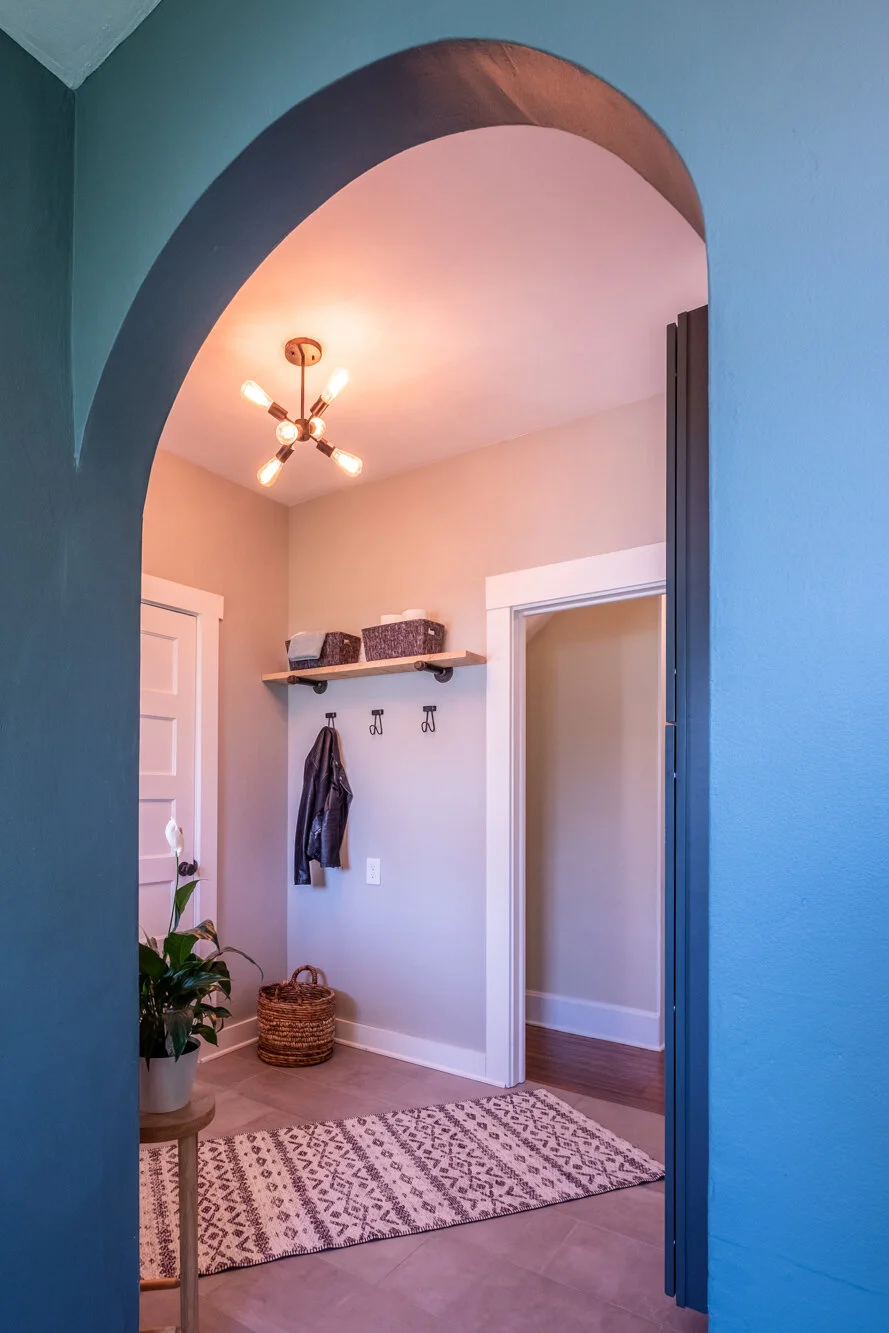 182 N Vine St-11.jpg