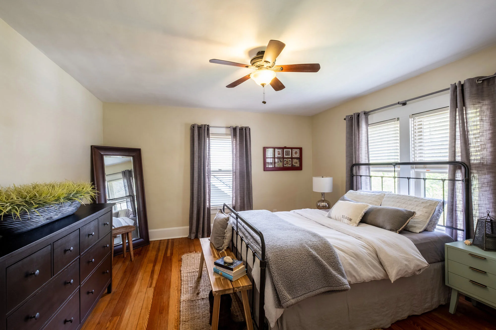 182 N Vine St-17.jpg