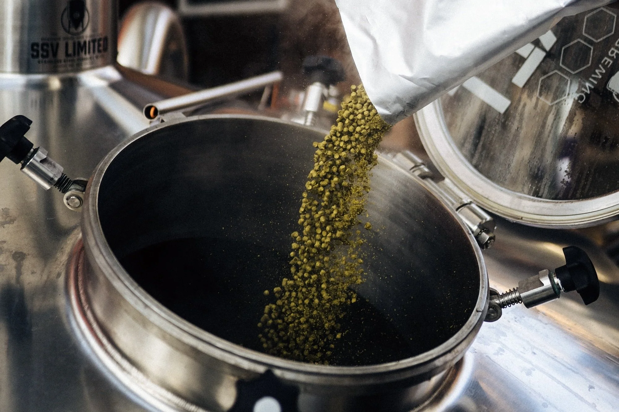 Safer Mid-Fermentation Dry Hopping