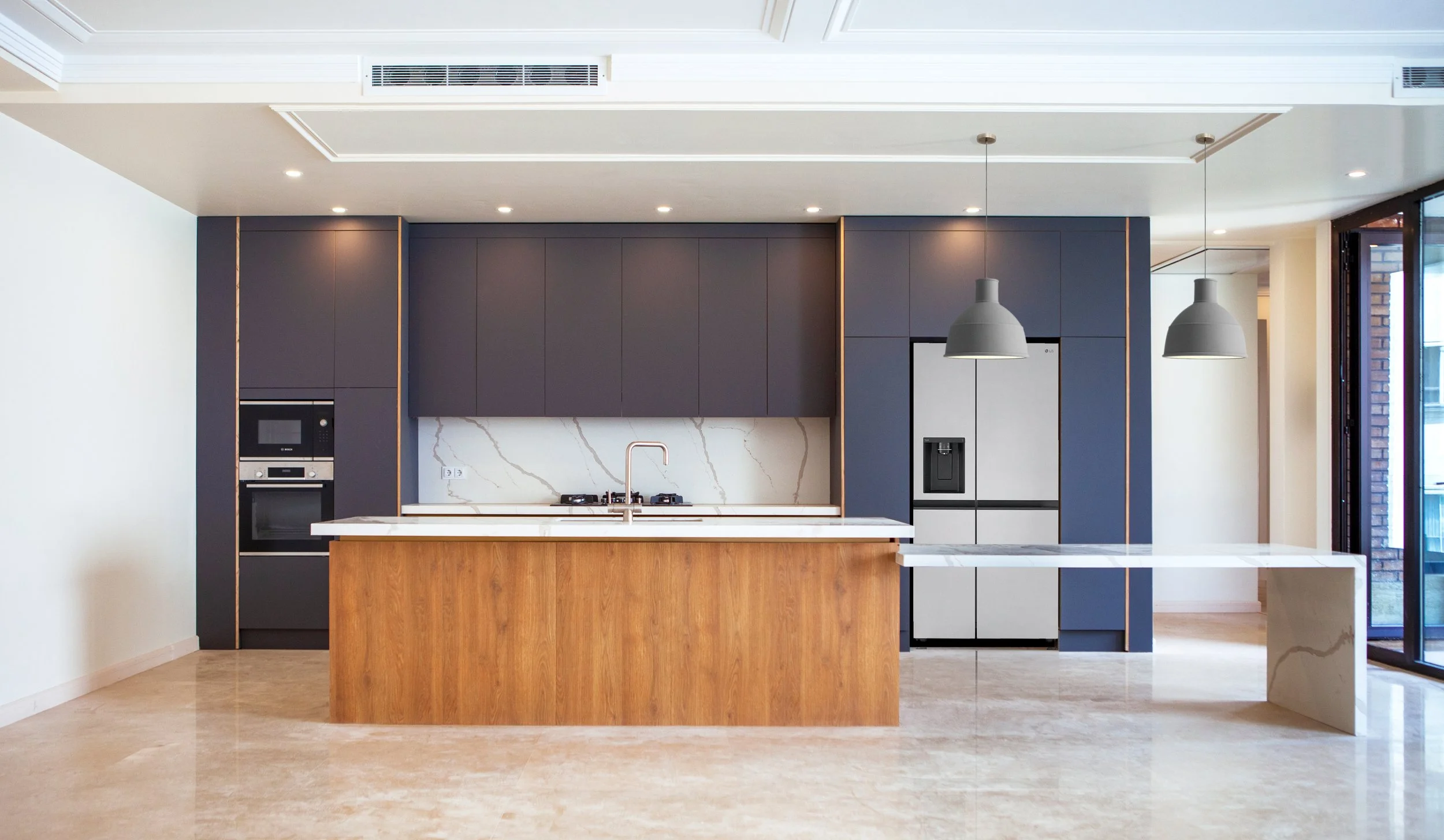 KITCHEN 01.jpg