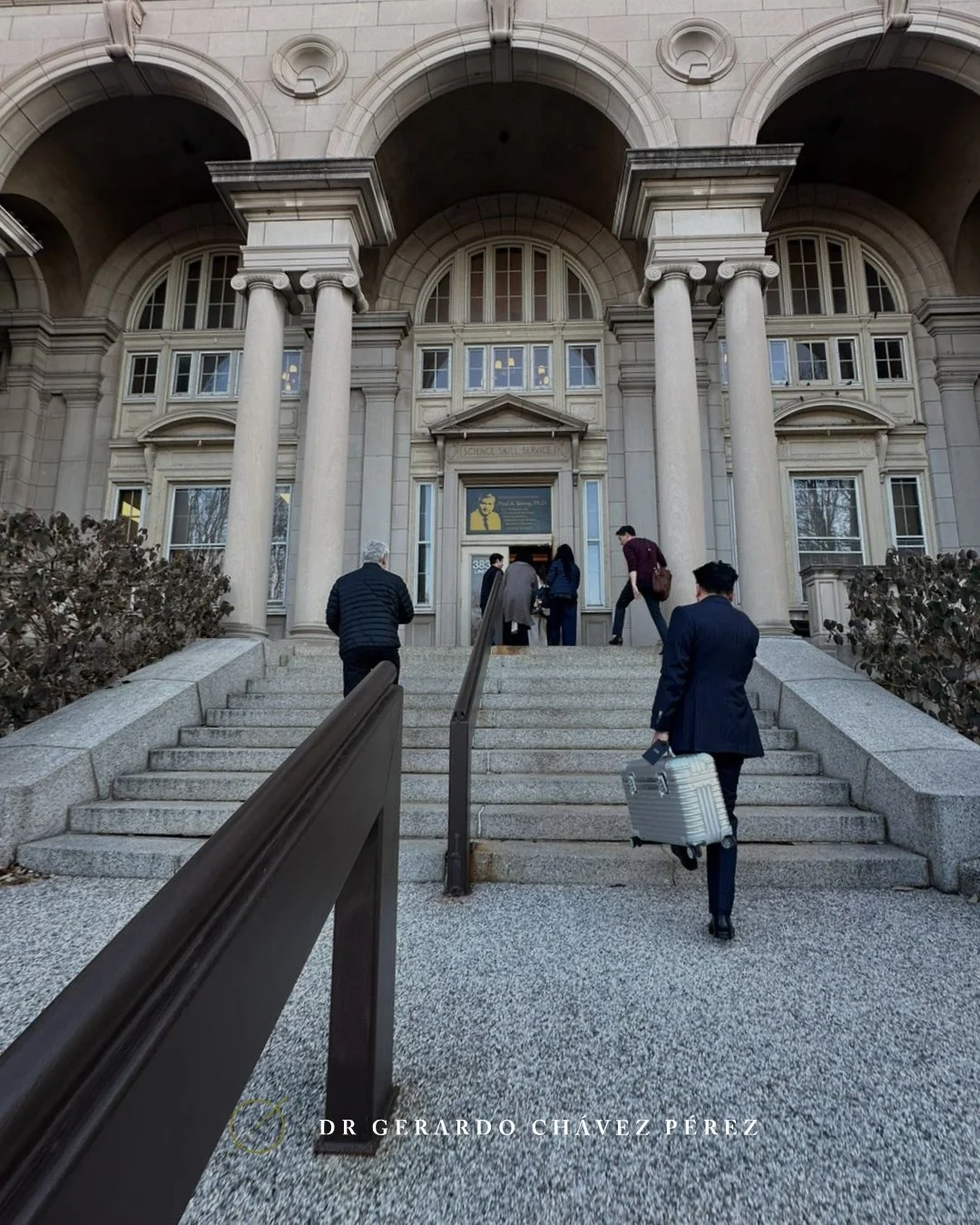 Hace unas semanas tuve la oportunidad de asistir a la reuni&oacute;n de la ISAPS (Sociedad Internacional de Cirug&iacute;a Pl&aacute;stica Est&eacute;tica) en San Luis, Misuri.

Un espacio donde nos reunimos cirujanos de m&aacute;s de 60 pa&iacute;se