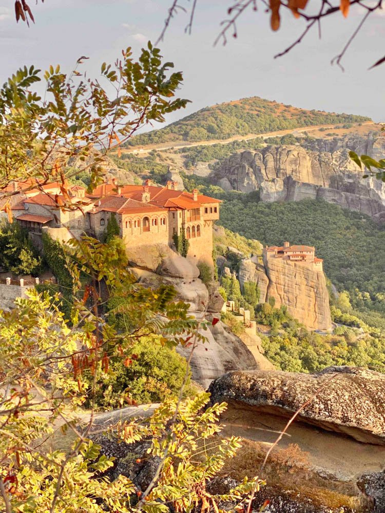 Fotoeléctrico manga hígado Meteora y la ruta por los Monasterios en Grecia — ALMA DE VIAJE
