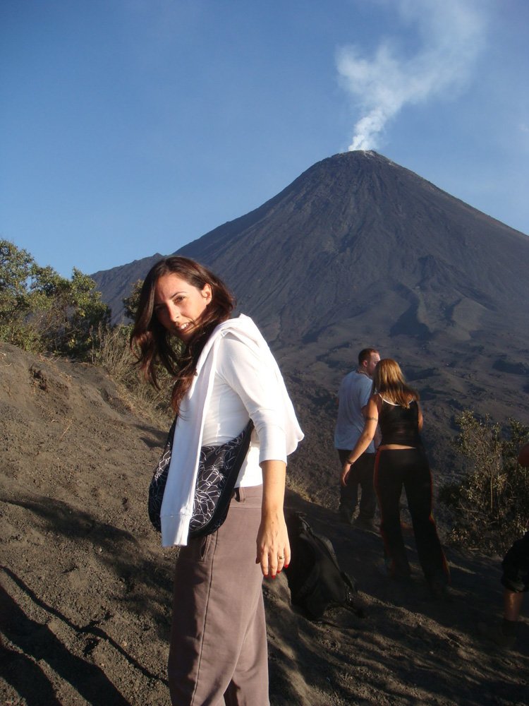 Alma de Viaje - Antigua Guatemala - Volcan Pacaya-4.jpg