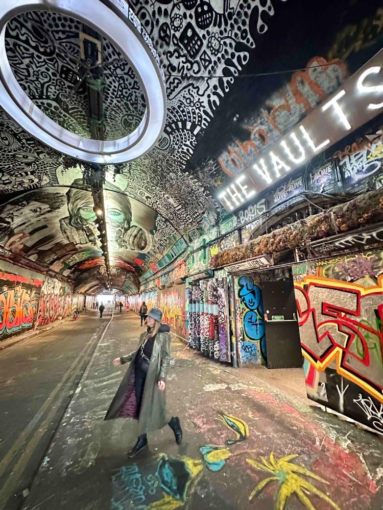 Alma de Viaje - Inglaterra - Londres - Banksy Tunnel-4.jpg