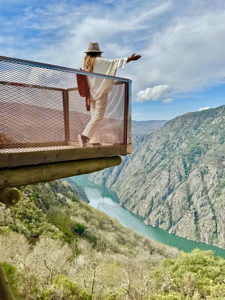 Guía de Galicia: OUrense y la RibeIra Sacra