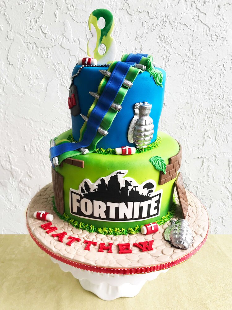 Fornite Cake