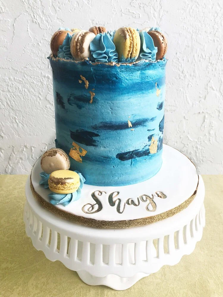Buttercream & Macaron Cake