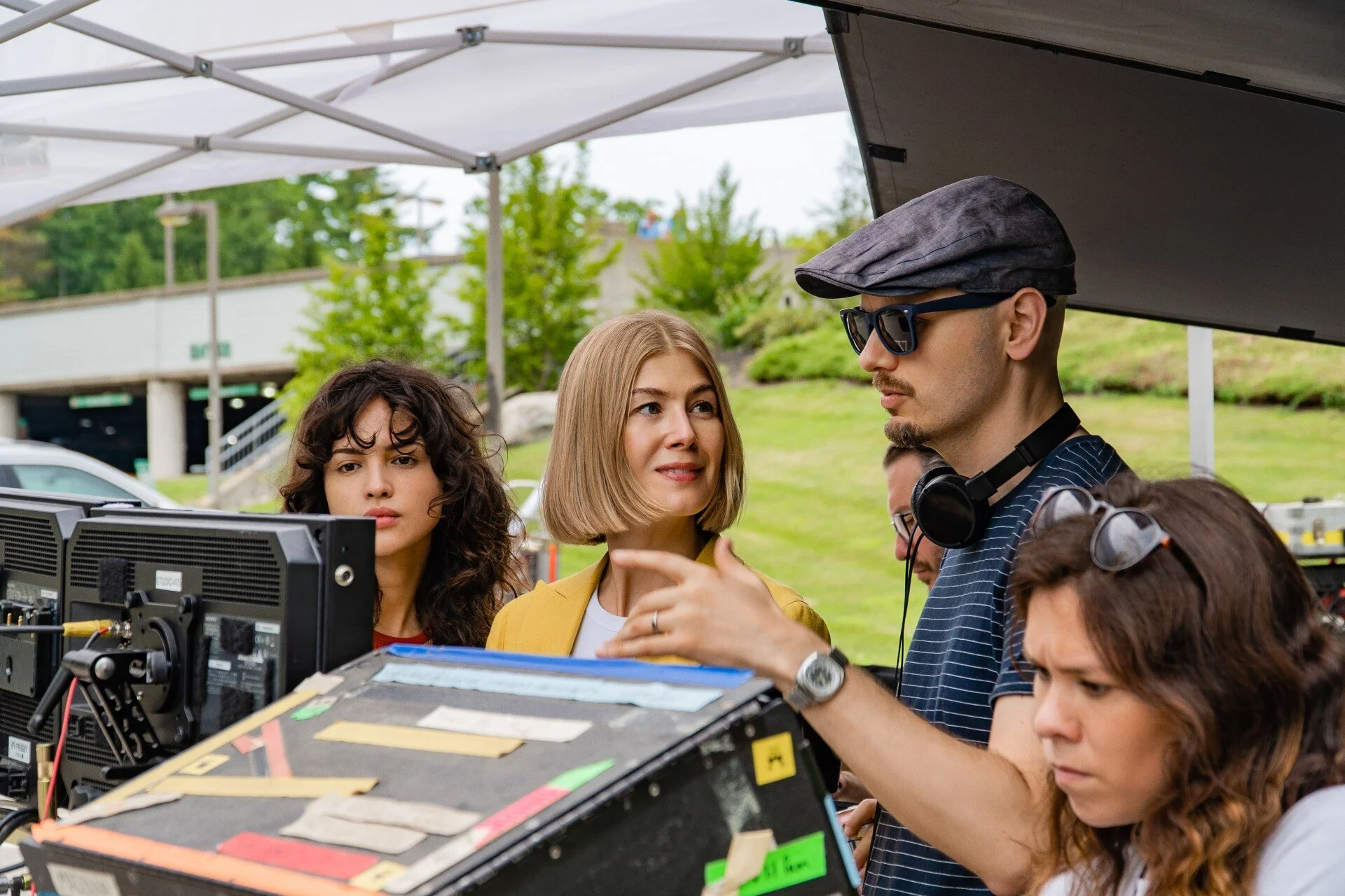 I Care A Lot 14 Eiza Gonzalez, Rosamund Pike and director J. Blakeson.jpg