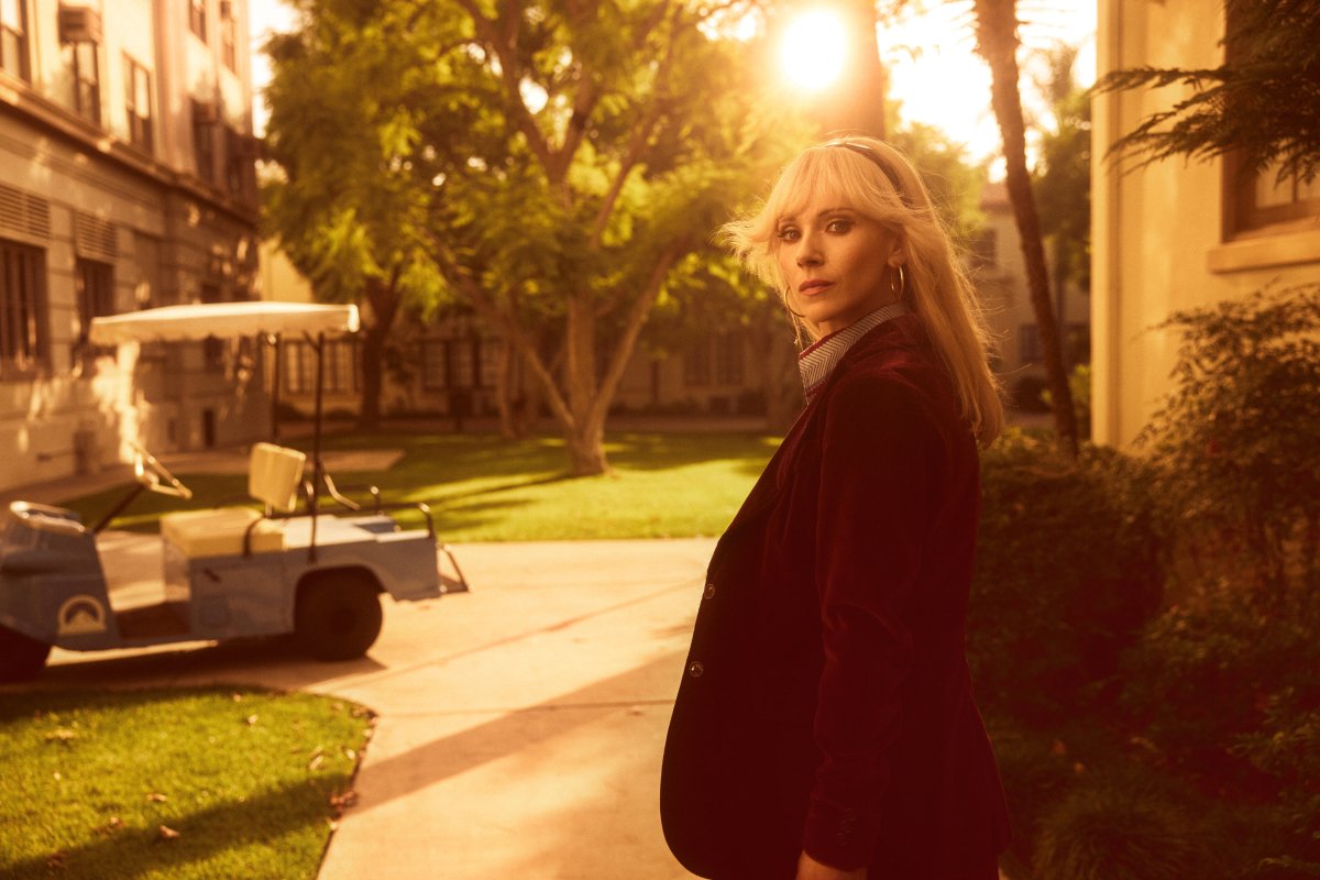 Juno Temple as Bettye McCourt in The Offer.jpg