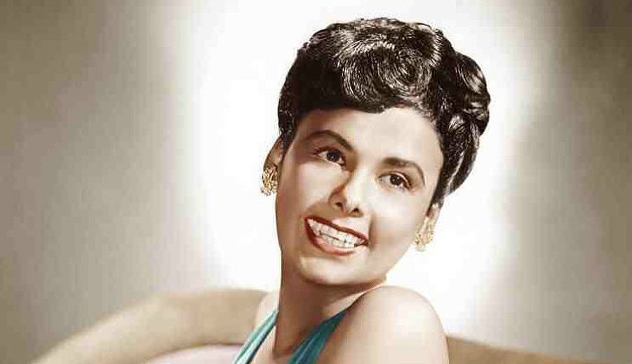 Brooks Atkinson Theatre to be renamed Lena Horne Theatre