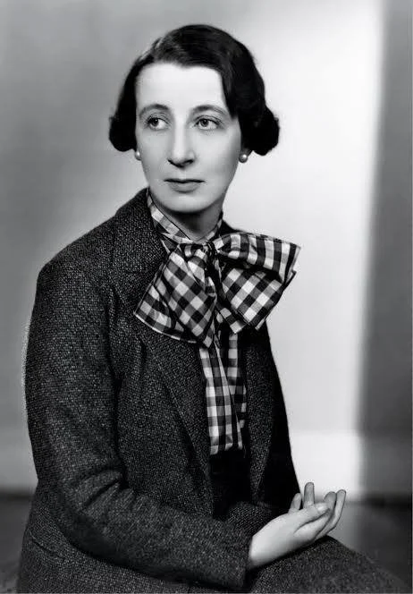 Josephine Tey — The Daughter of Time with Jennifer Morag Henderson
