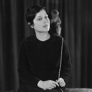 318. Emily Hahn — No Hurry to Get Home with Julia Cooke
