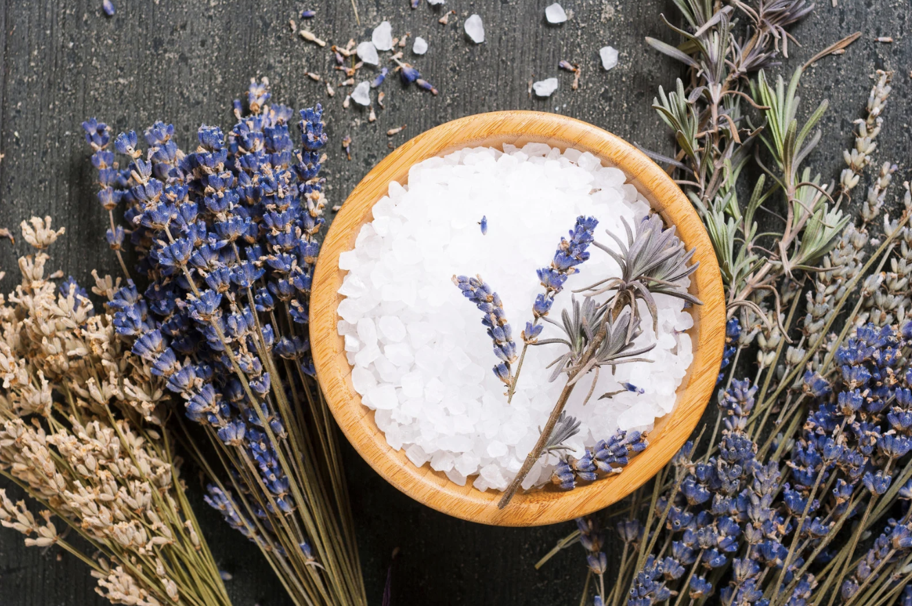 lavender and salt for bath