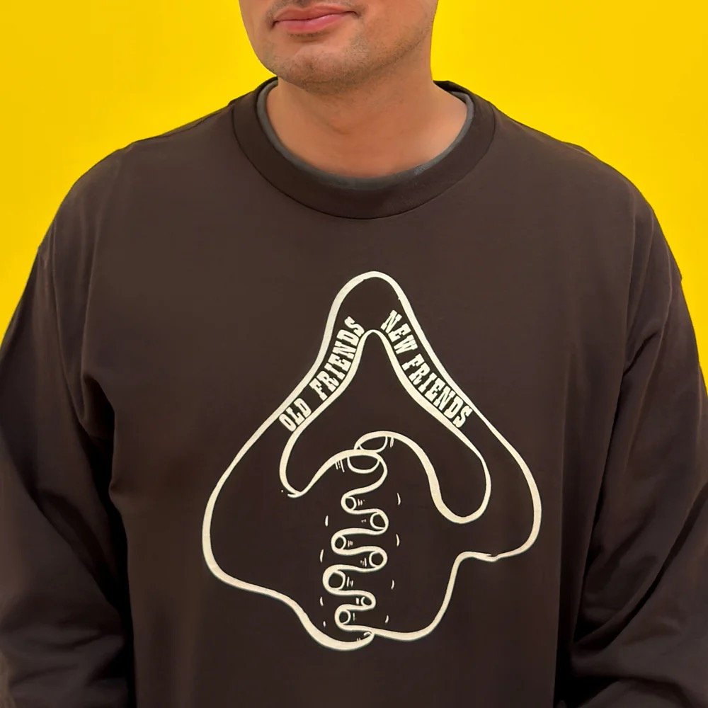 barry-mcgee-long-sleeve-lifestyle_1000x_b03eaa8a-6428-4d1e-9974-3a395dcc5558.jpeg
