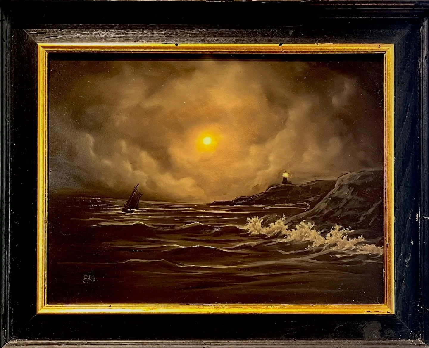 Combining techniques of Impressionism and tonalism, Erin Lynn creates moody, misty, & atmospheric scenes in her paintings.  Painting with oil on wood panel adds to the texture of each scene she depicts.  A dash of a romanticism within her gothic