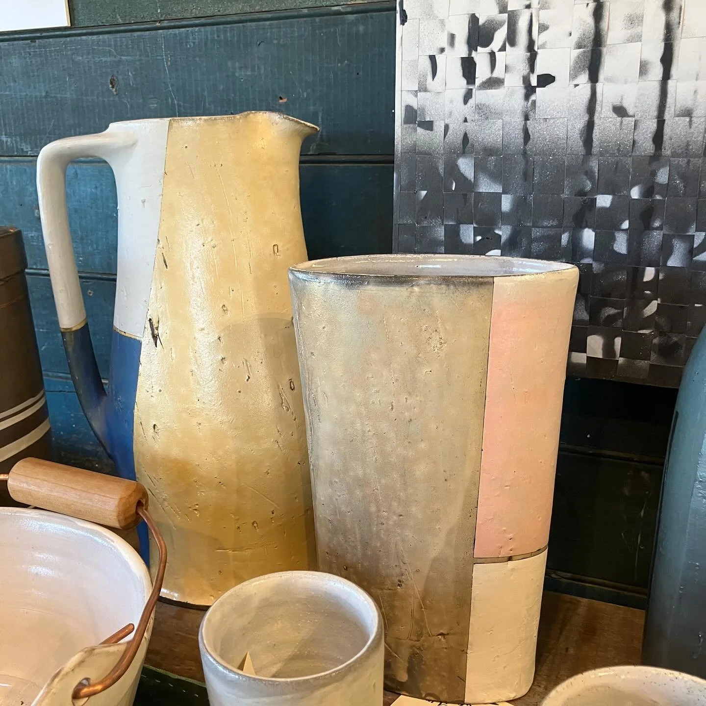 Tom Jaszczak&rsquo;s pottery has an abundance of depth and richness.  His pots are made of red earthenware clay and are finished with a surface solution using soda ash.  His pottery reflects the journey it goes through being hand built, fired, painte