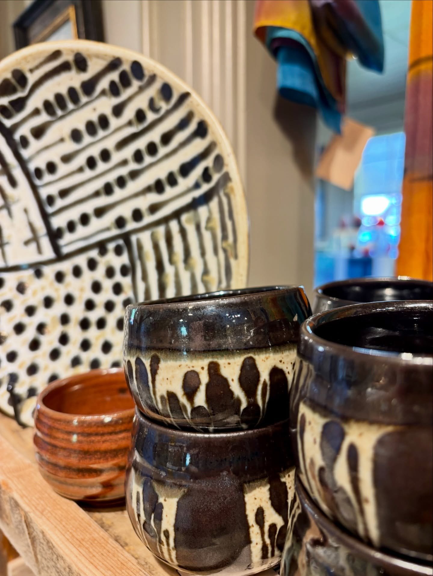 Merissa Tobler&rsquo;s intention in her clay work is to create simple, aesthetically pleasing, functional pieces.  Throughout the 40 plus years of working with clay, she has been a student, a teacher and a passionate artist.  Her work focuses on hand