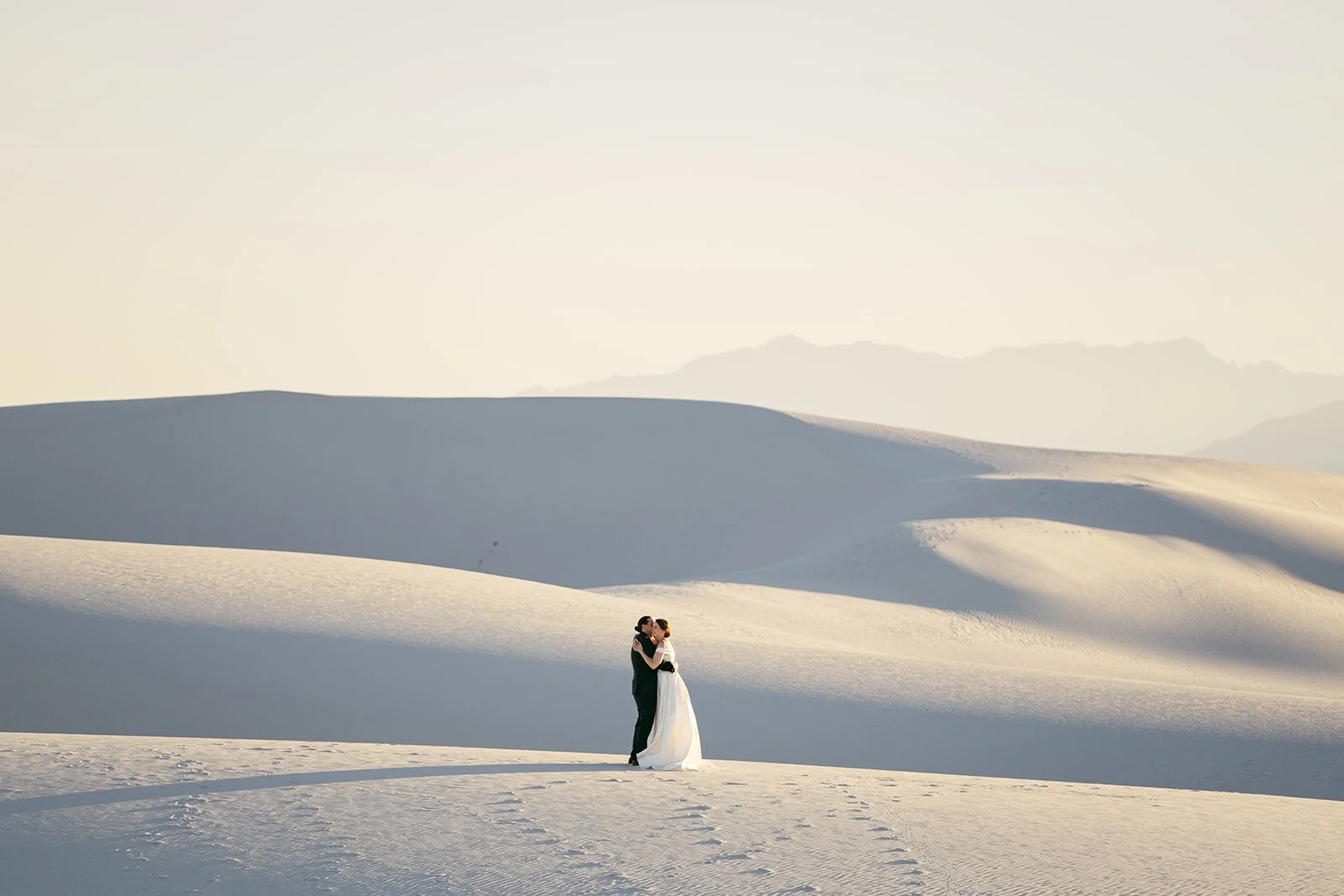 Bronte+David-White-Sands-Elopement-29.jpg
