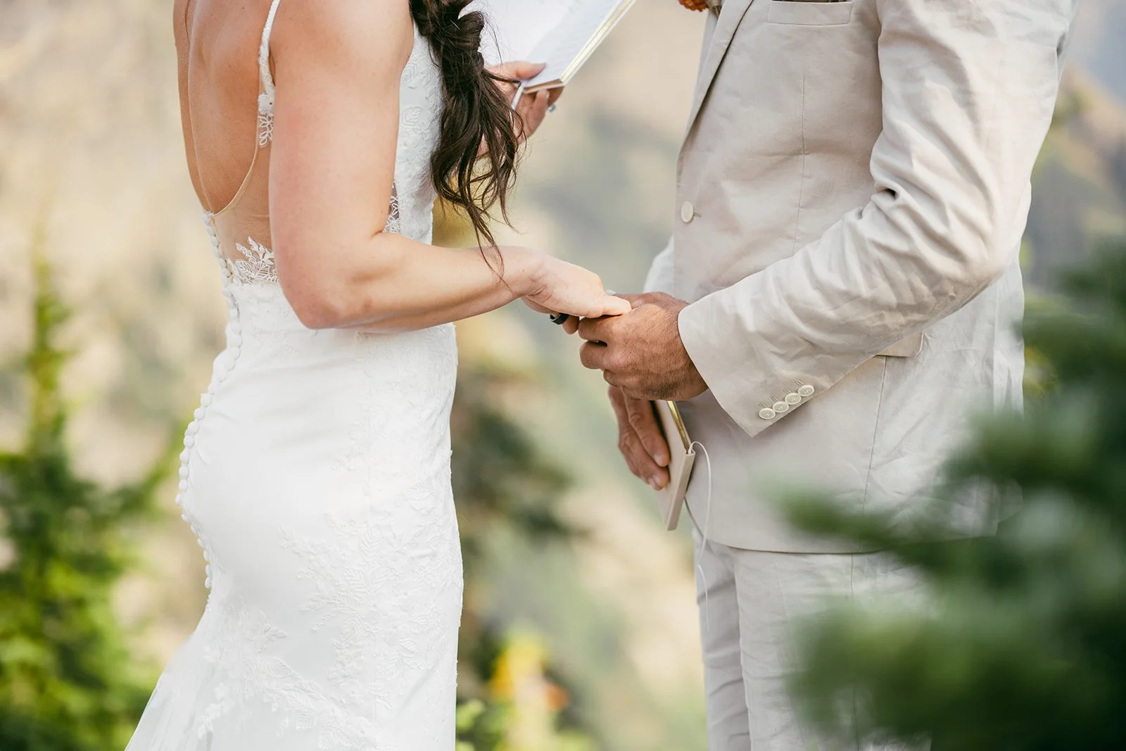 Casey&Andrew_Winthrop_WildCoastPhoto-166.jpg