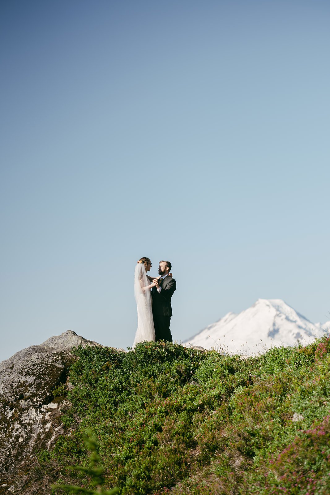 J&S_WinchesterLookout-Wedding-457.jpg