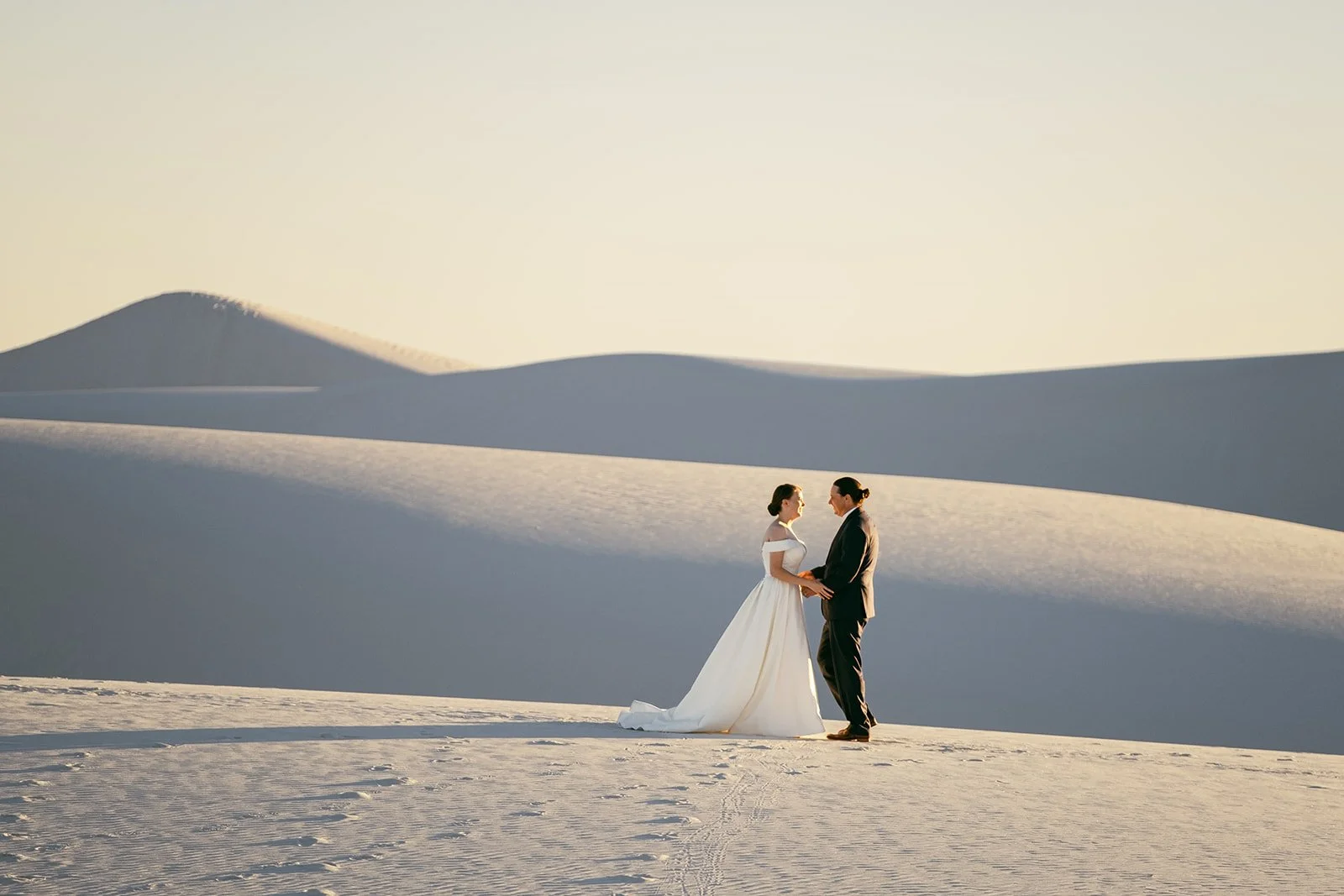 Bronte+David-White-Sands-Elopement-32.jpg