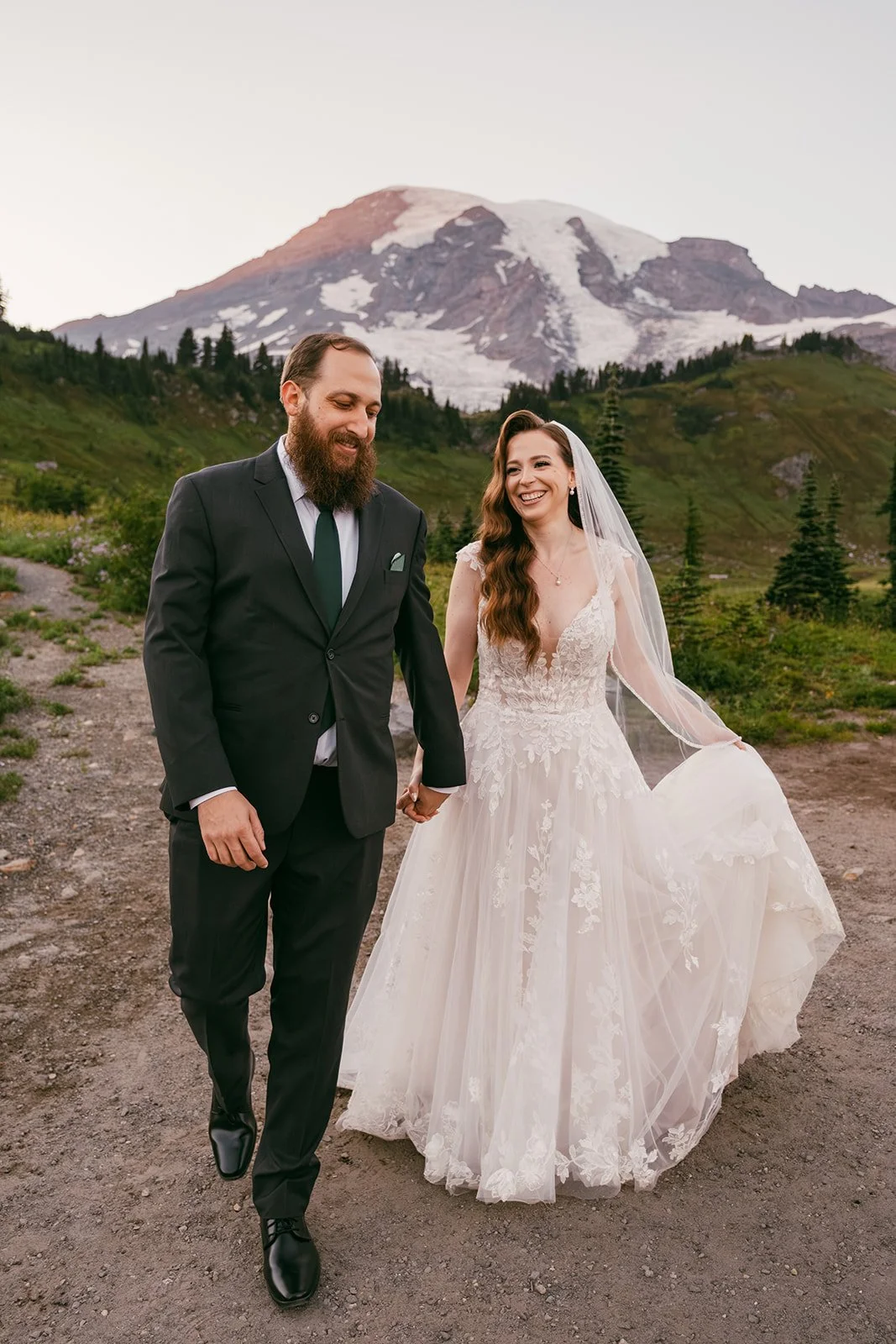 C&G-Mount-Rainier-Wedding-510.jpg