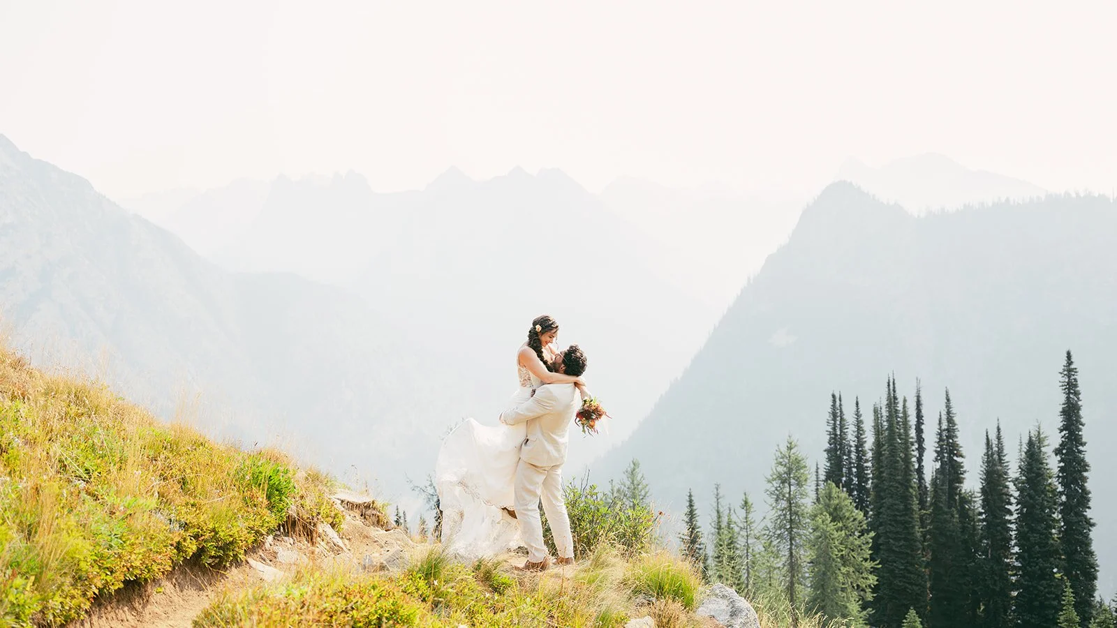 Casey&Andrew_Winthrop_WildCoastPhoto-218.jpg