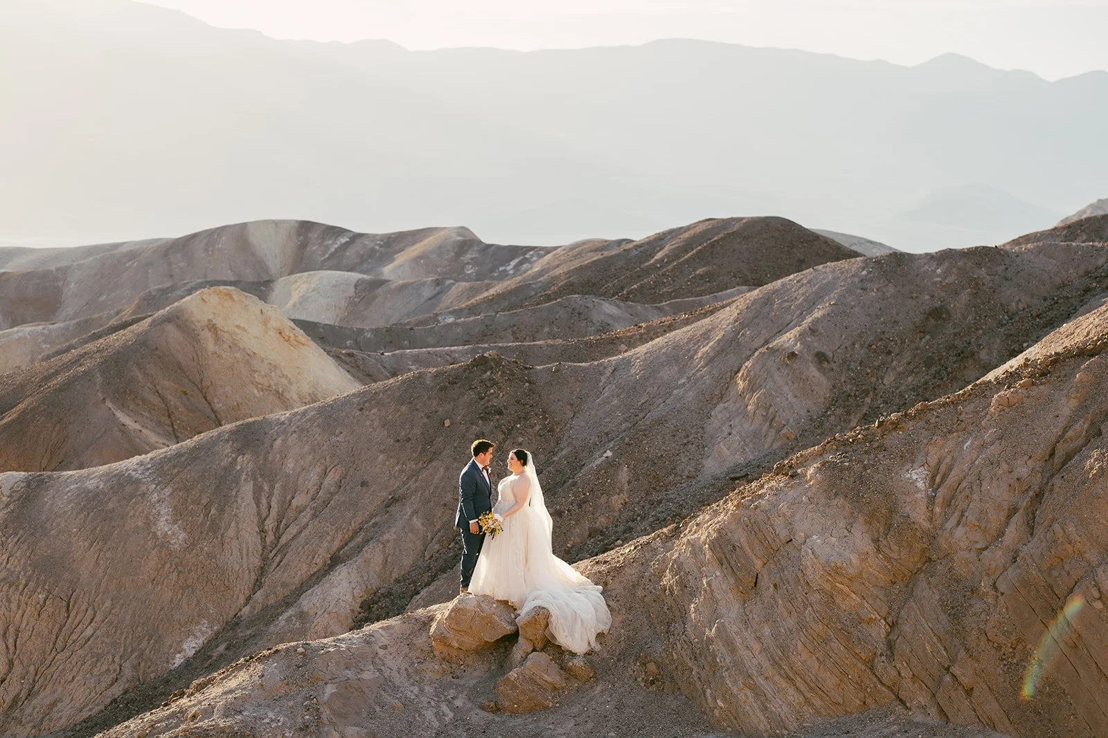 Death-Valley-Elopement-107.jpg