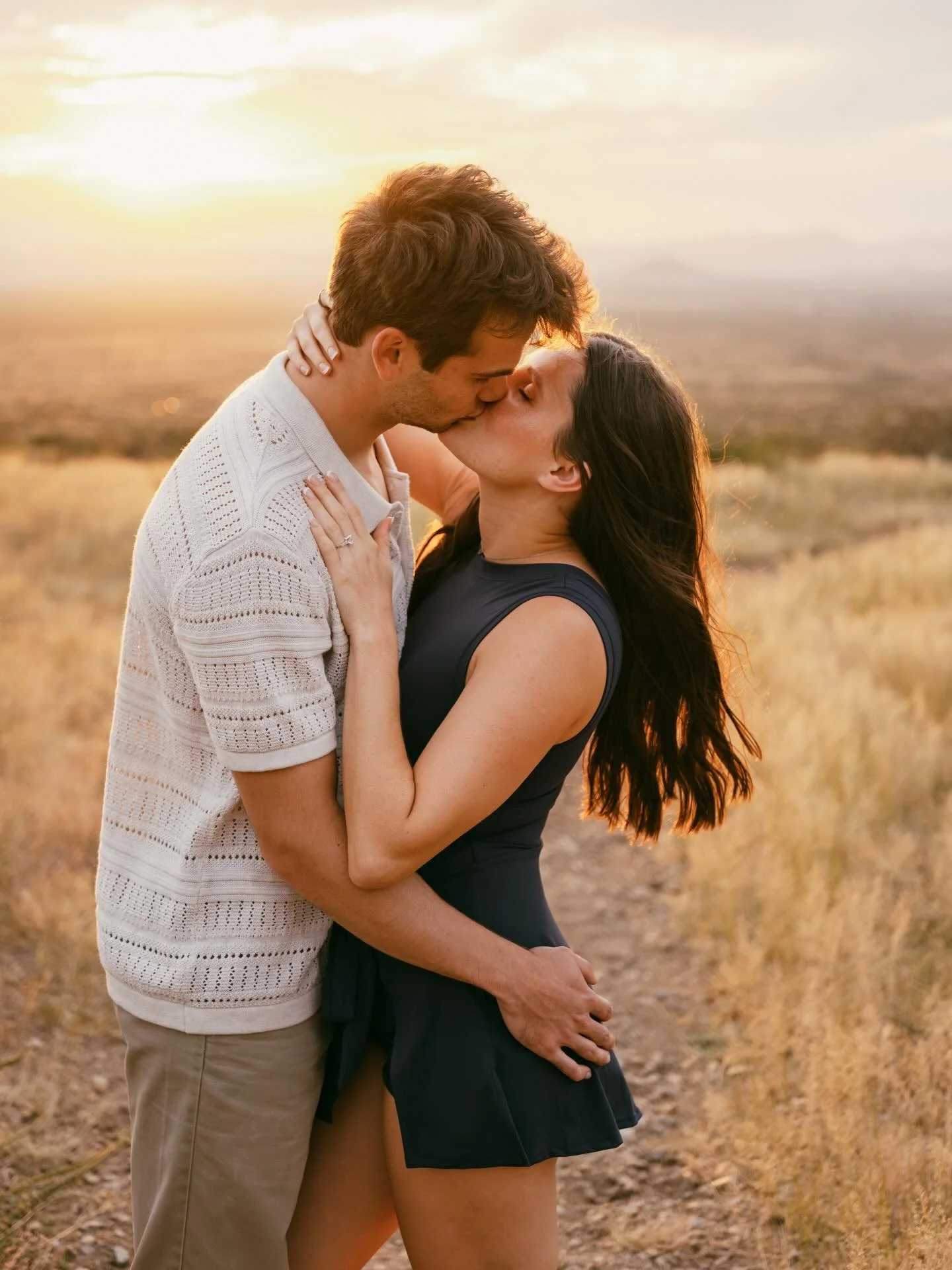 This Las Cruces engagement session at the base of the Organ Mountains ended with the warmest desert sunset ✨

Despite moving my home base back up to Washington a few years ago, I find myself back in New Mexico once or twice every year. In 2026, I&rsq
