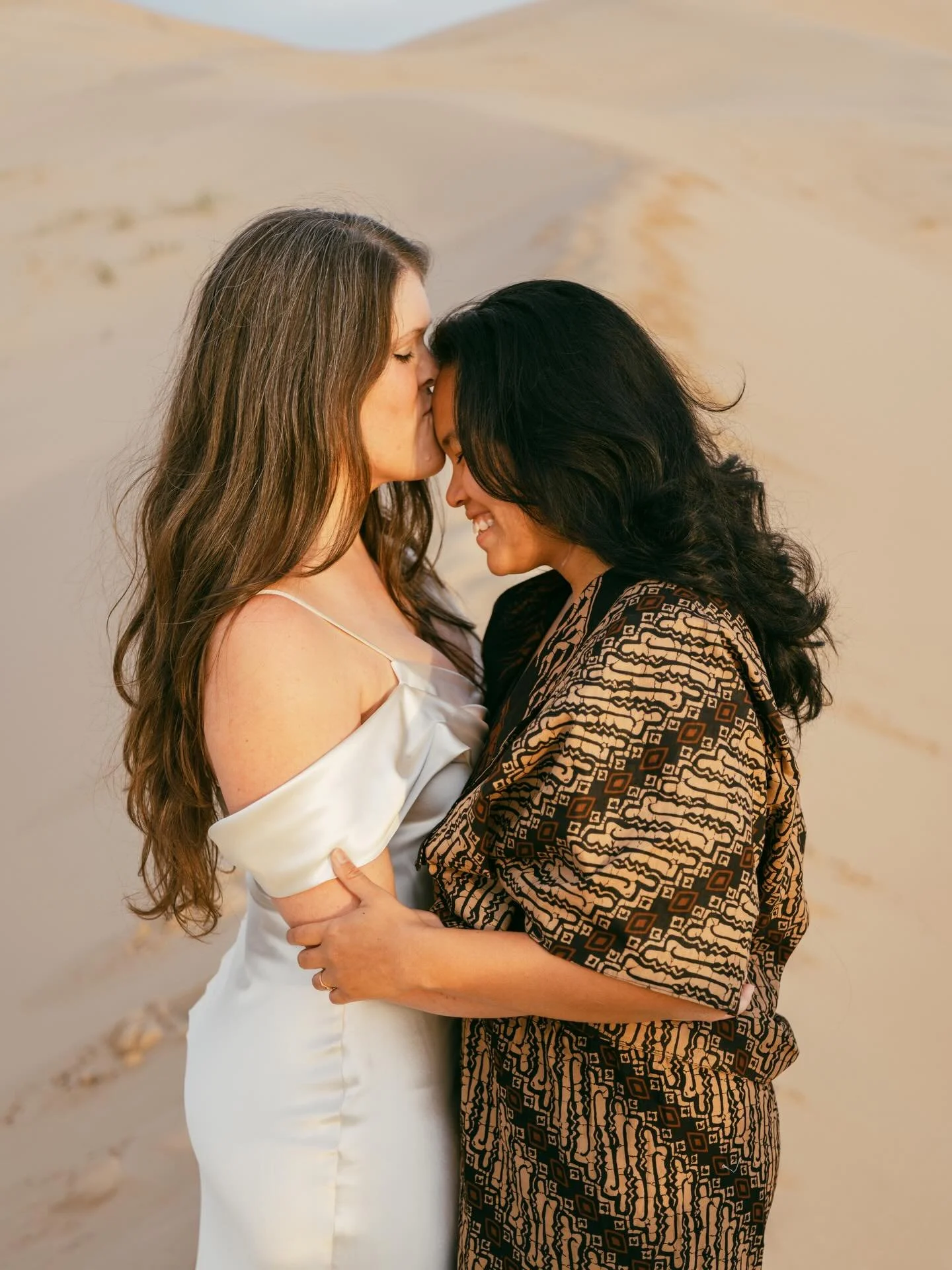 Few things in life feel as magical as waking before the sun to hike out somewhere and watch the sunrise on a brand new view. Bonus points if you bring your love along for the adventure ✨

Sand Dunes | Mojave Desert, California

Photos by @wildcoastph