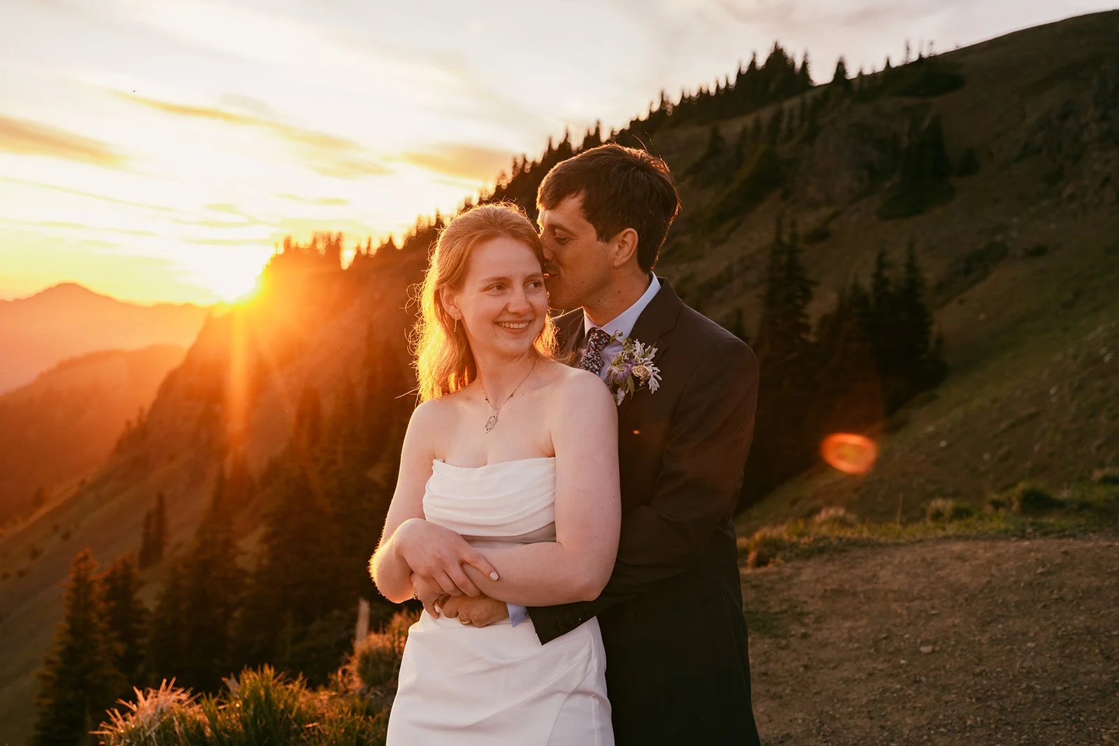 Emma&Riley_HuricaneRidge_Wedding-467.jpg