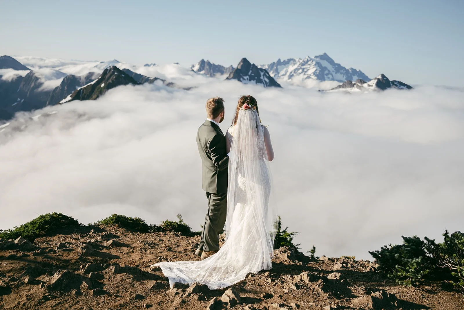 J&S_WinchesterLookout-Wedding-282.jpg