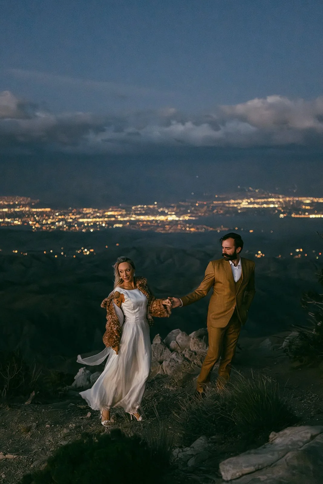 Joshua-Tree-Elopement-Photography-29.jpg