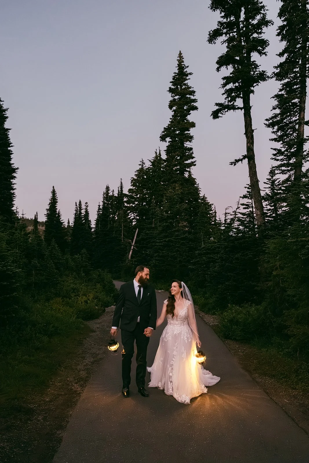 C&G-Mount-Rainier-Wedding-540.jpg