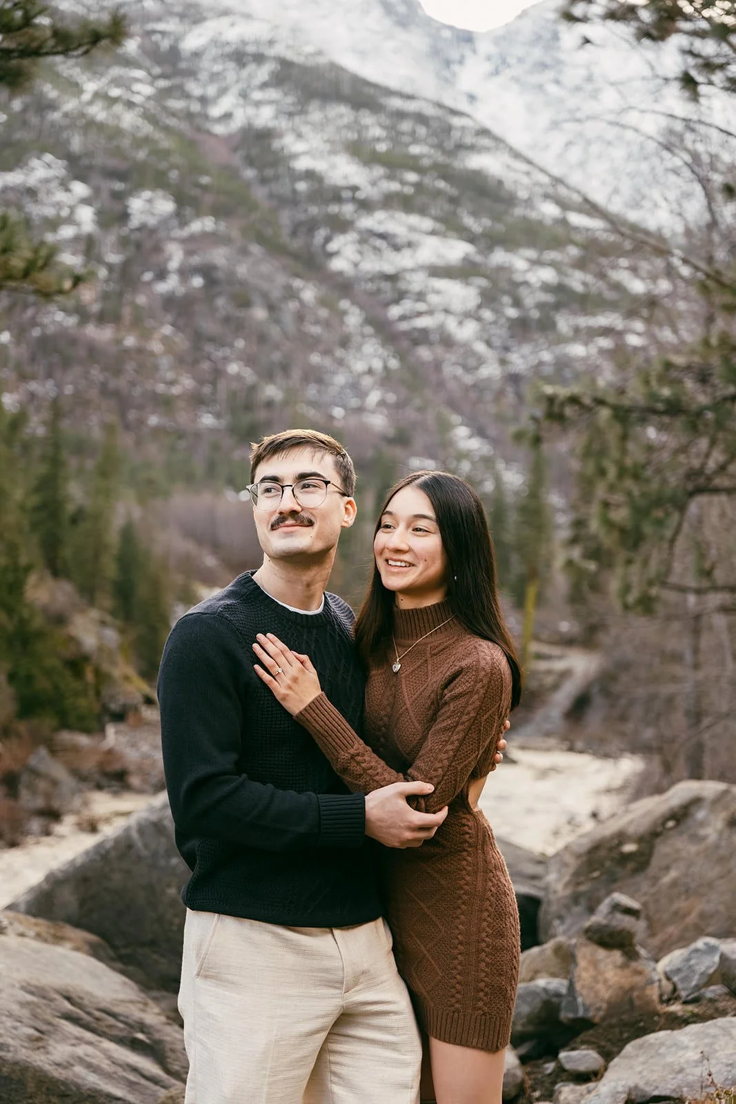 Elizabeth-Matthew-Leavenworth-Engagement-15_websize.jpg