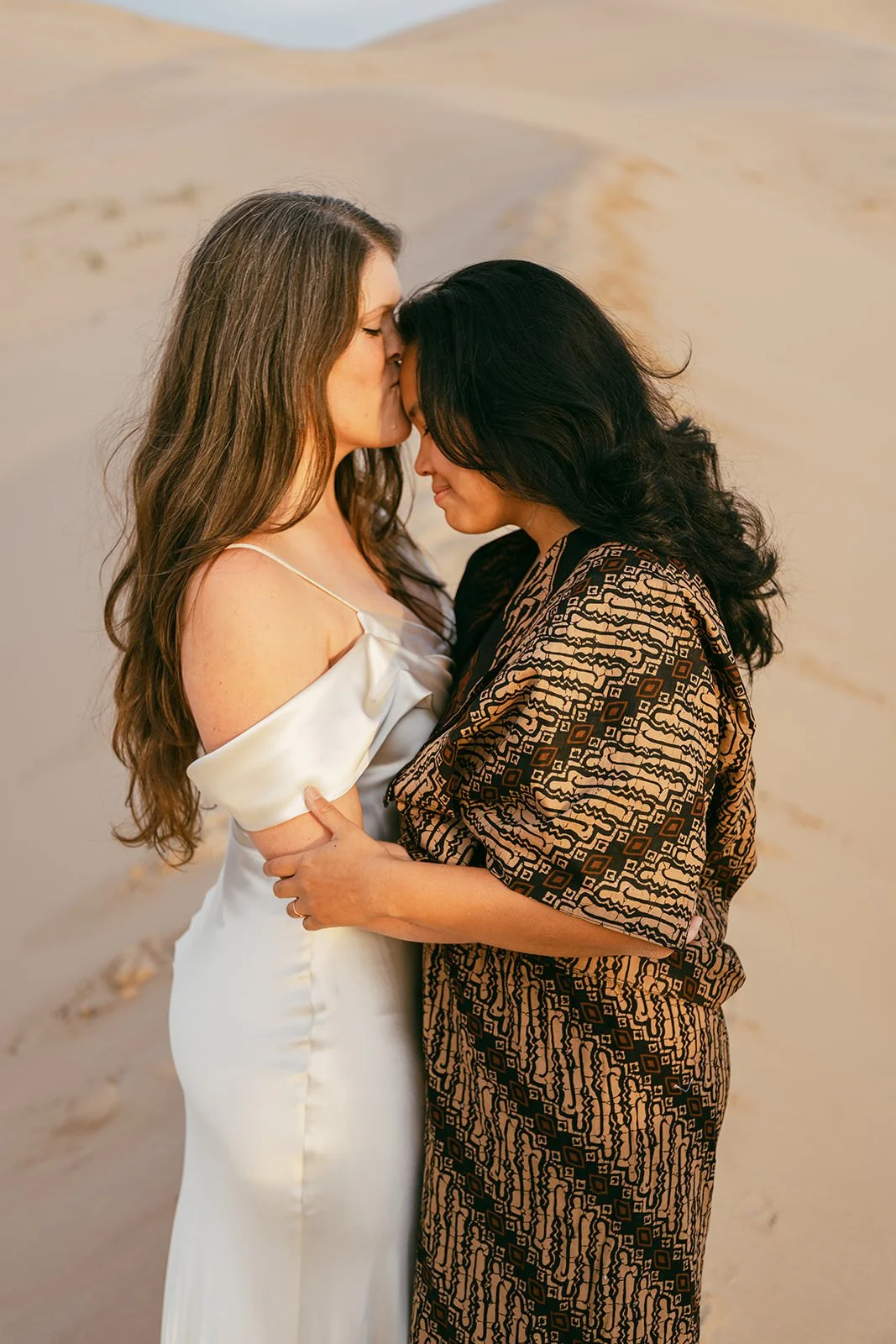 Faith&Alda-Mojave-Desert-Dunes-122_websize.jpg