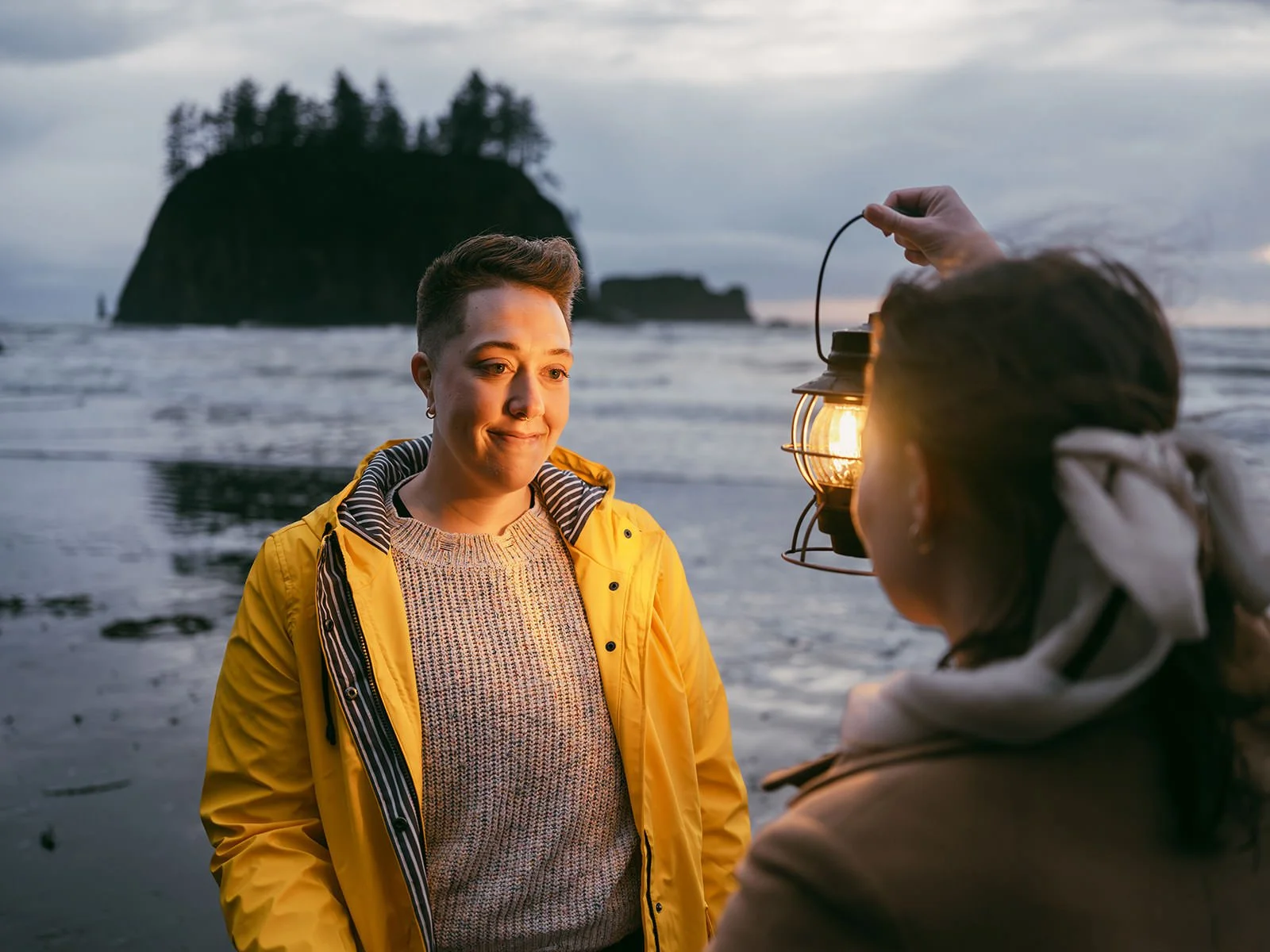 Liz&Emily_SecondBeach-219.jpg