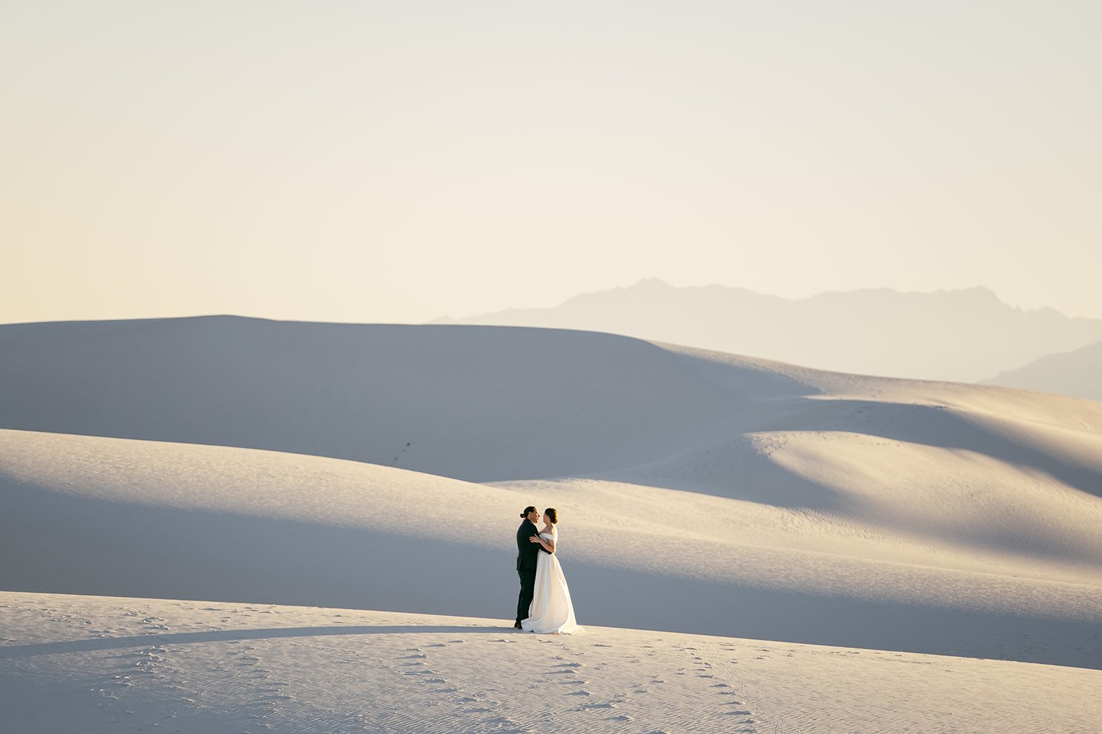 Bronte+David-White-Sands-Elopement-30.jpg