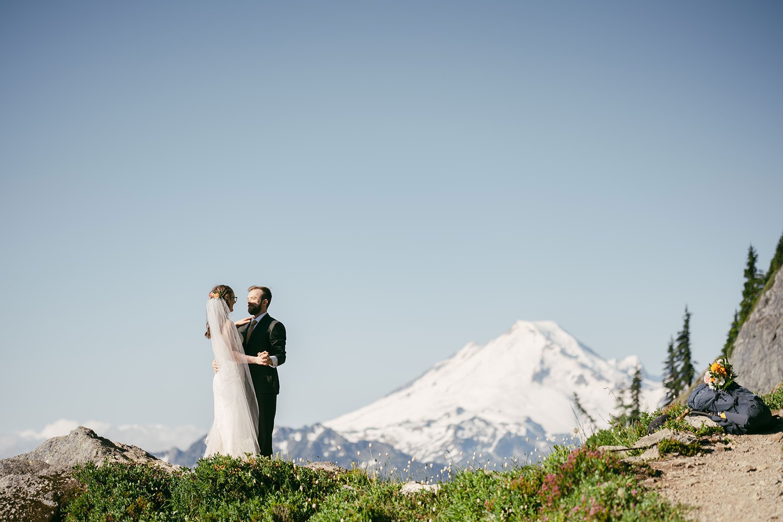 J&S_WinchesterLookout-Wedding-470.jpg