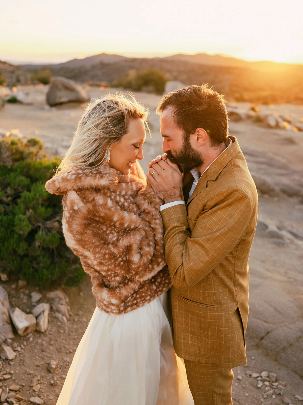 Joshua-Tree-Elopement-Photography-155.jpg