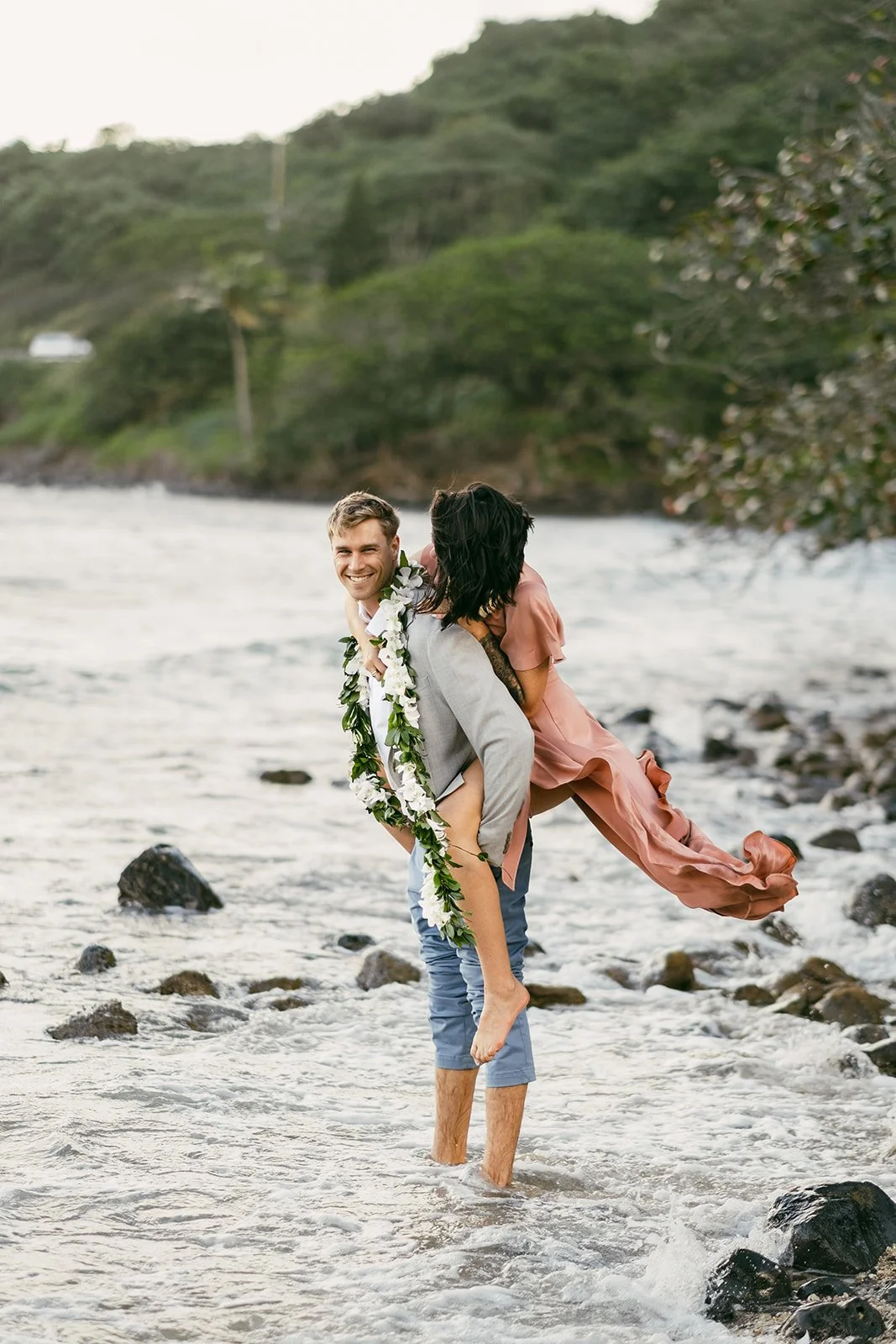 Reagan+Michael-Oahu-Hawaii-Elopement-65.jpg