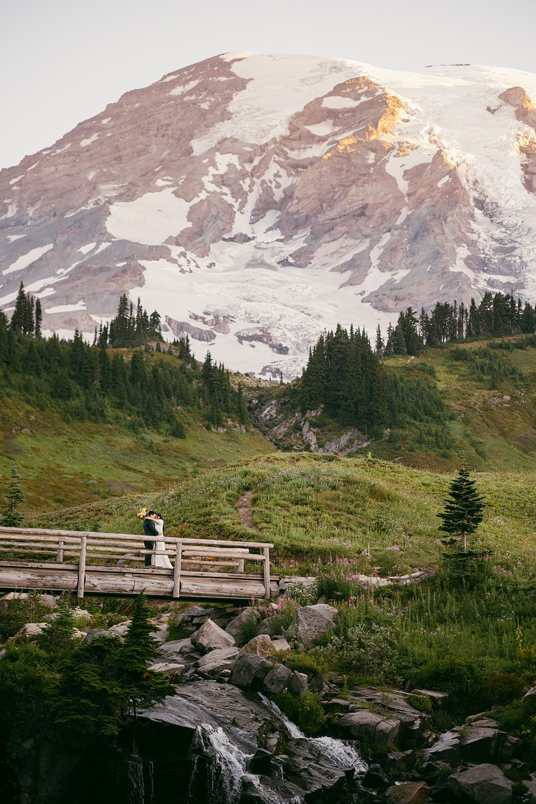 Mount-Rainier-Elopement-Wedding-4.jpg