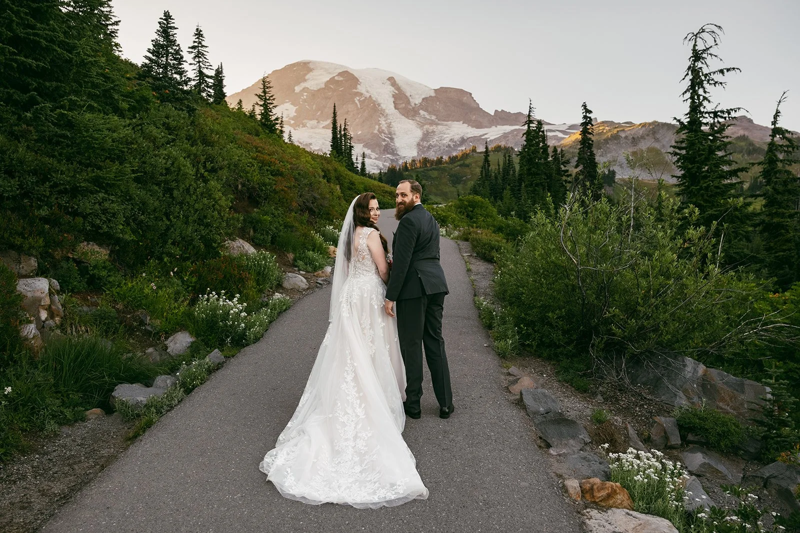 C&G-Mount-Rainier-Wedding-433.jpg