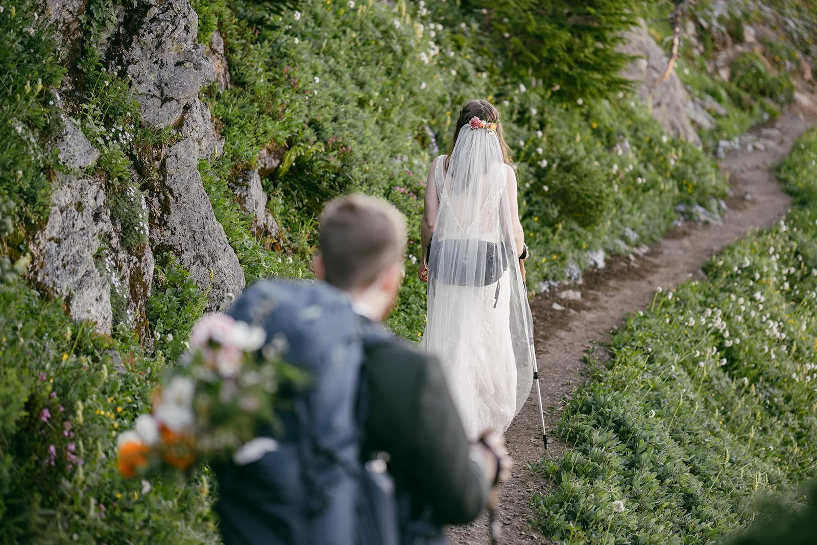 J&S_WinchesterLookout-Wedding-400.jpg
